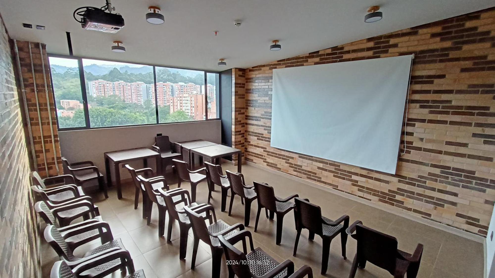 Hotel Living 35 Suites Medellin Ngoại thất bức ảnh