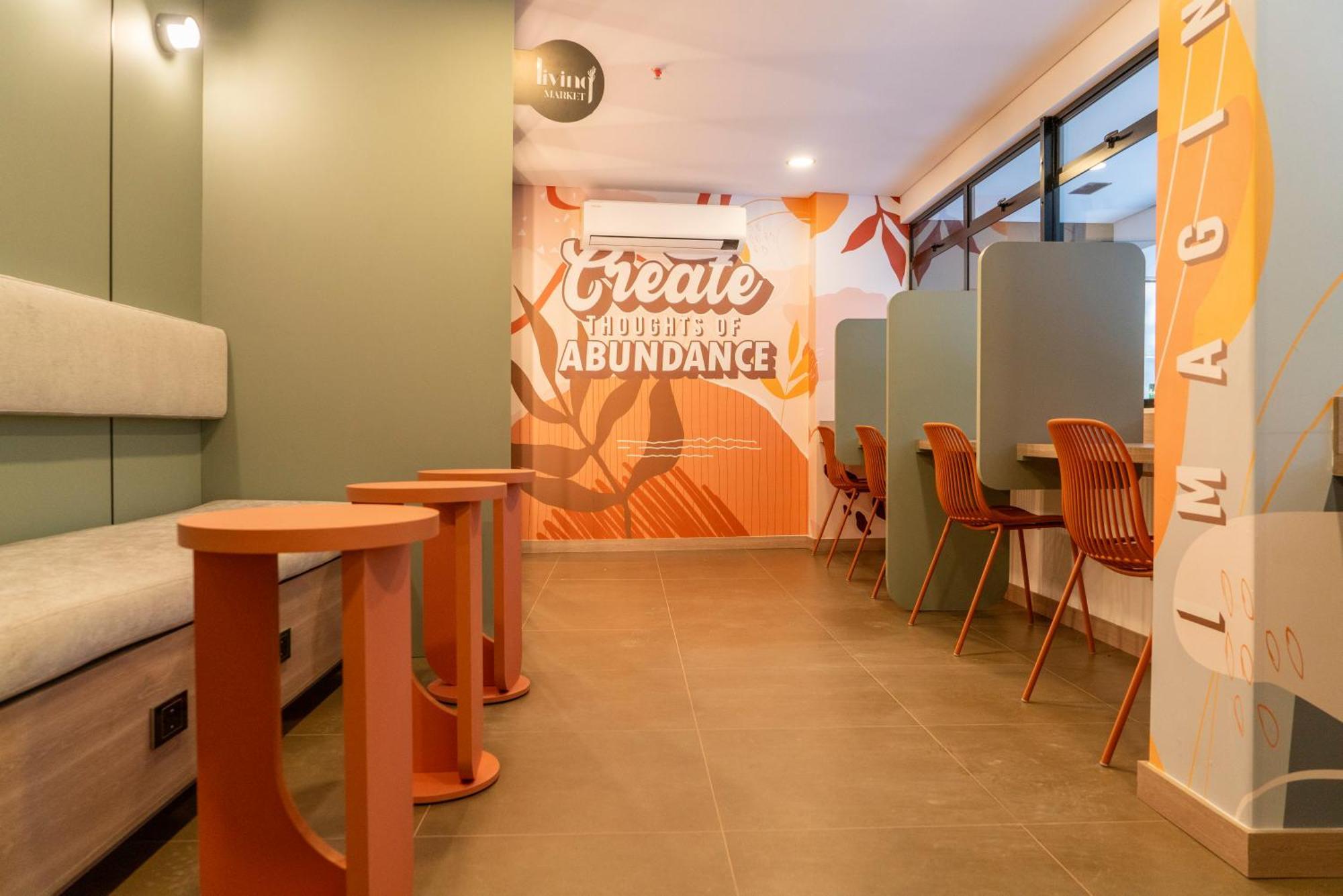 Hotel Living 35 Suites Medellin Ngoại thất bức ảnh